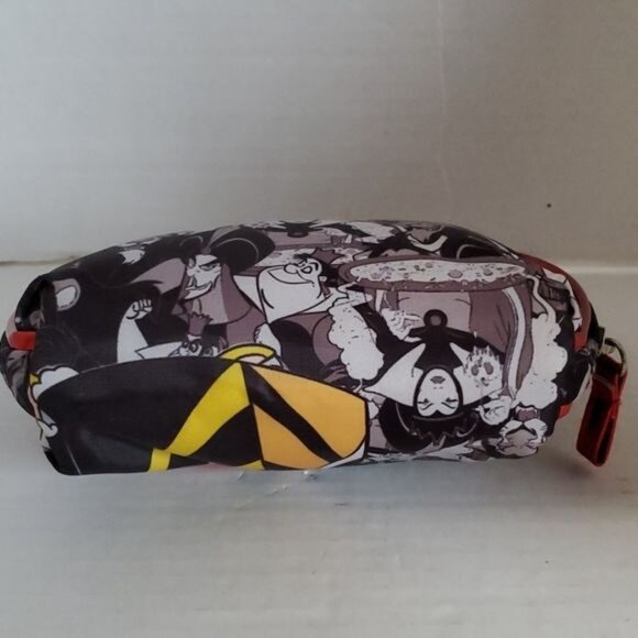 Disney Villains Pouch Bag Clutch Makeup Case Toiletries Queen of Hearts - Picture 3 of 12